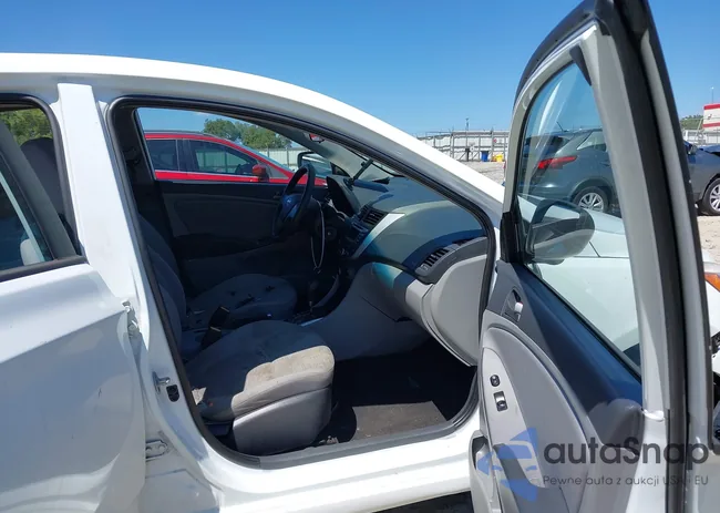 KMHCT4AE8HU243416: 43196498