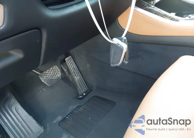 5UXCR4C02P9P91691: 43196526