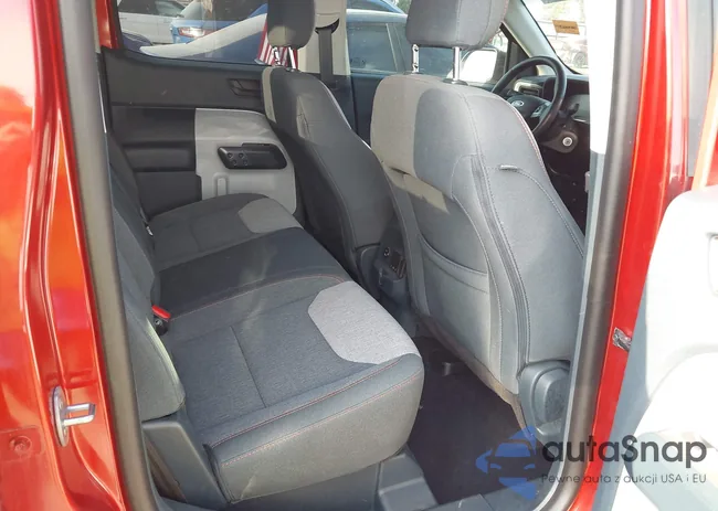 3FTTW8H37RRA10188: 43196538