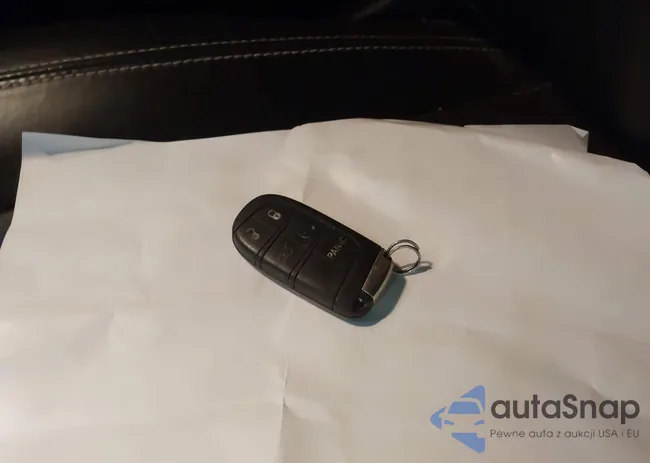 1C4RJFBG2GC461629: 43195570