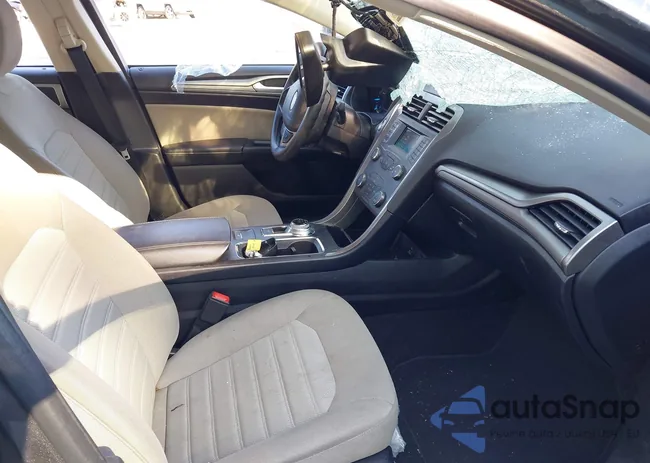 3FA6P0G74KR279454: 43195575