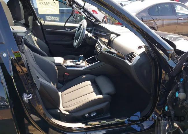 WBY43AW06PFP58677: 43195589