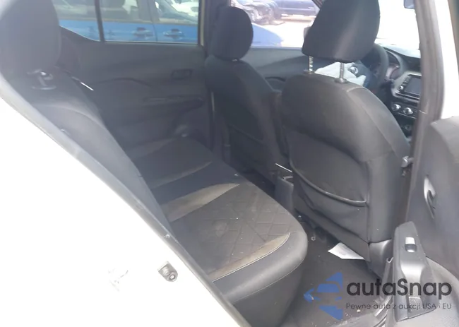 3N1CP5CU1KL560493: 43195609