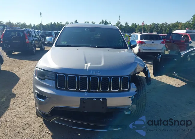 1C4RJFBG1JC373565: 43195683