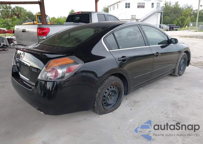 1N4AL21E98N415257: 43195697