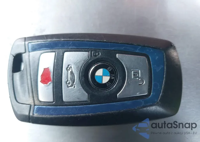 WBA8E9G57GNU27762: 43195763