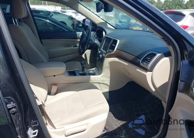 1C4RJEAG5FC143806: 43195764