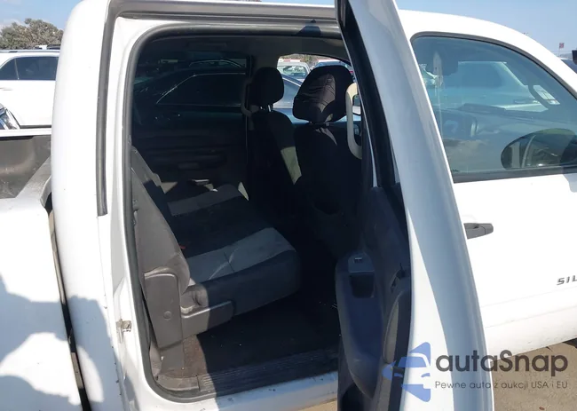 3GCEC13C77G549984: 43195818