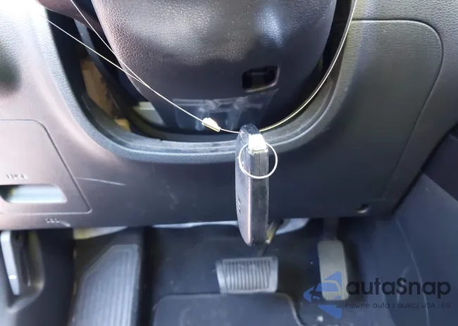 KNDJ23AU0R7908793: 43195876