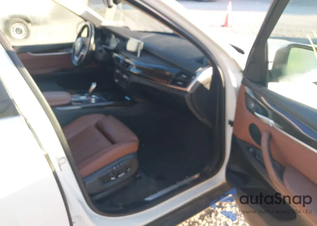 5UXKR0C50G0P30859: 43195894