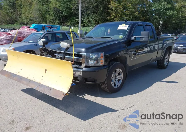 1GCRKSE32BZ349580: 43195913