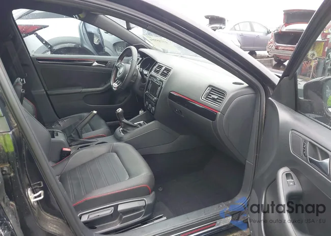 3VW5T7AJ1FM334473: 43195954