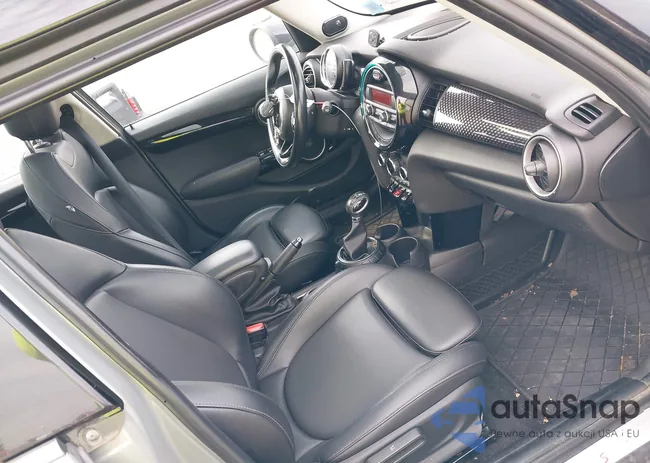 WMWXU3C56F2B55905: 43197005