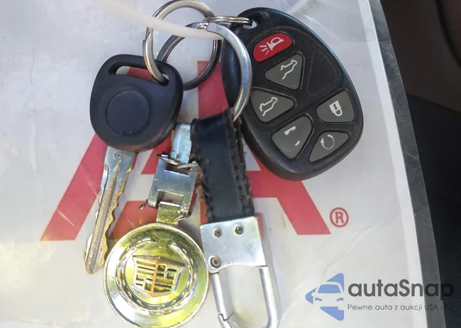 1GYEC63887R388340: 43197085