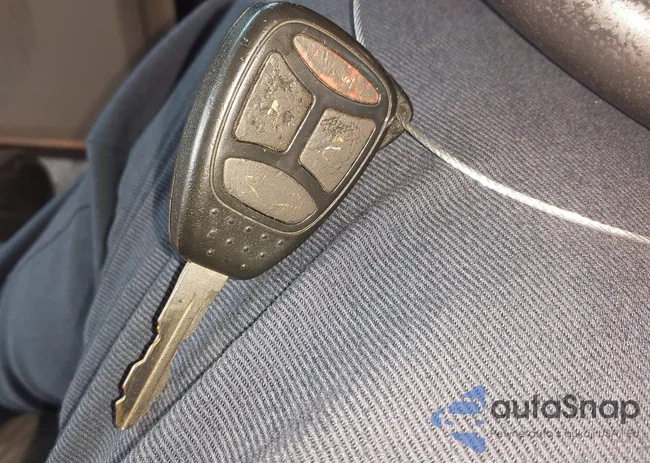 2C3LA73W86H106336: 43197155