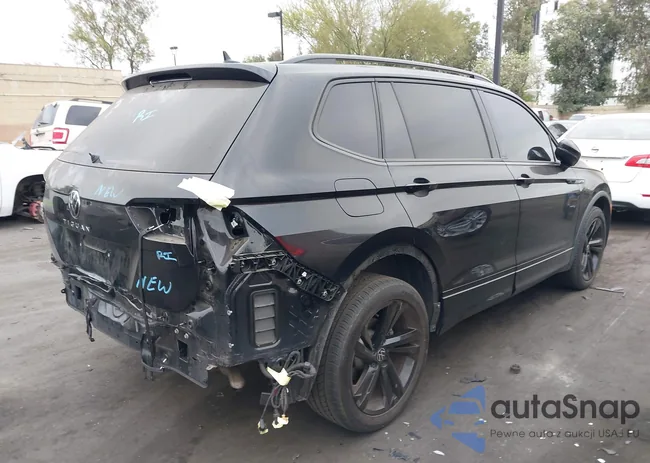 3VVCB7AX8PM060810: 43197230