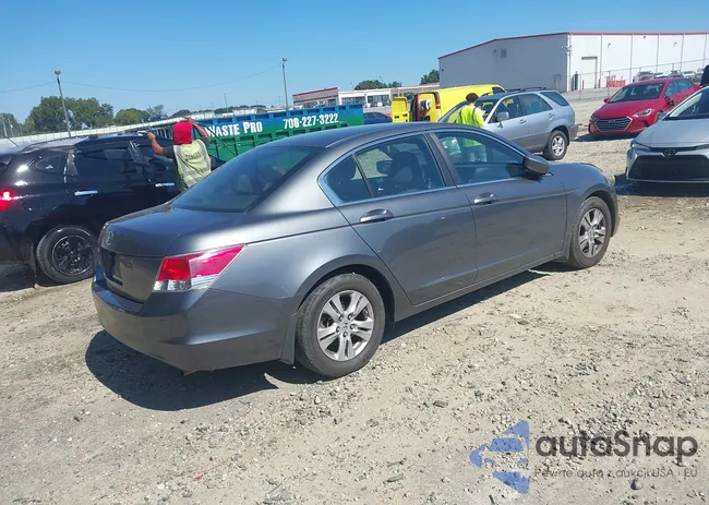 1HGCP26499A016818: 43197267