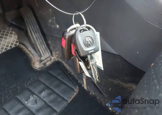 WVGBV7AX0CW600190: 43197274