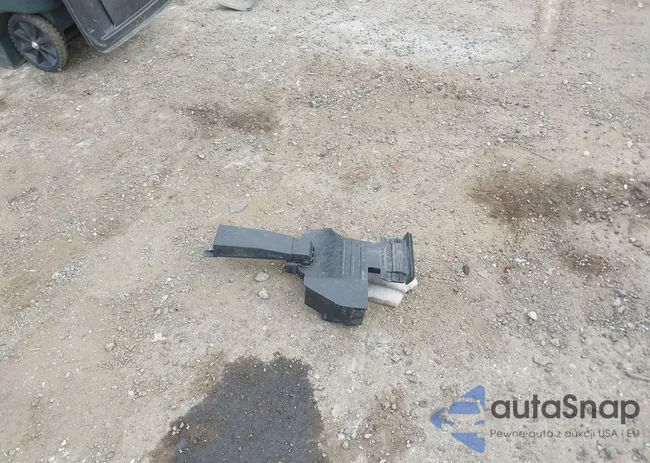 1J8FF28W38D682558: 43197356