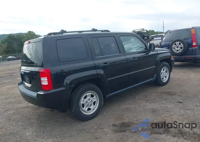 1J8FF28W38D682558: 43197356