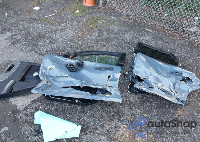 3FMCR9BN8SRE03559: 43197371