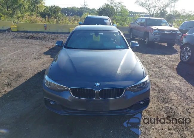 WBA4J3C56KBL10486: 43197486