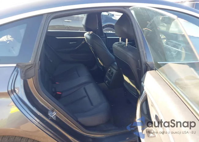 WBA4J3C56KBL10486: 43197486