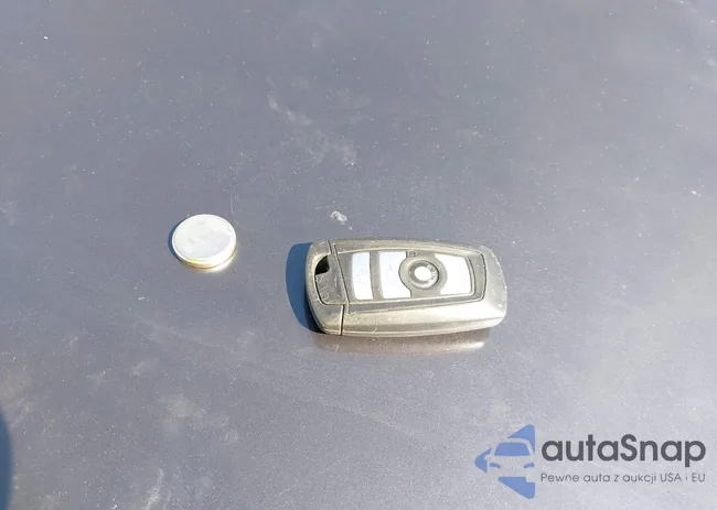 WBAXH5C59CDW04782: 43197489