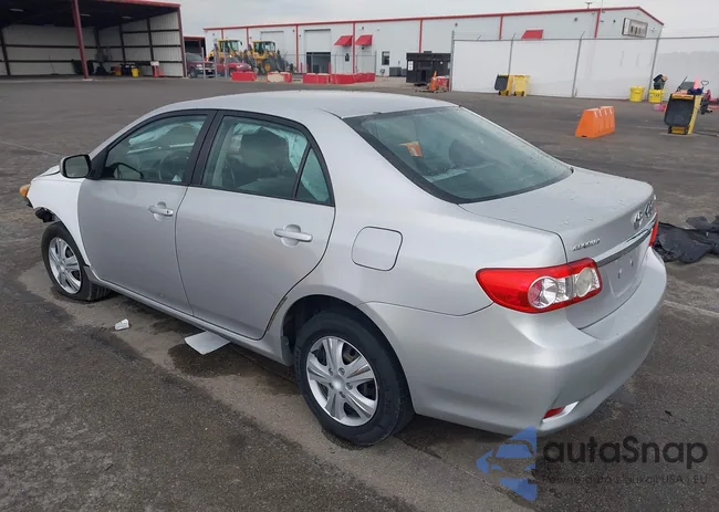 2T1BU4EE4BC558077: 43196659