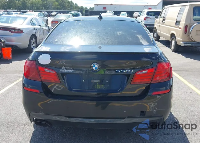 WBAFR9C59DD226853: 43196660