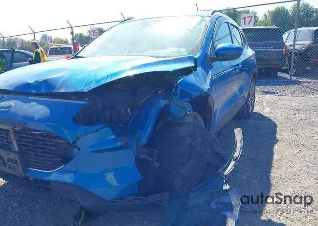 1FMCU9H98LUA20739: 43196722