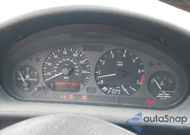 WBABK8338XEY90894: 43196875