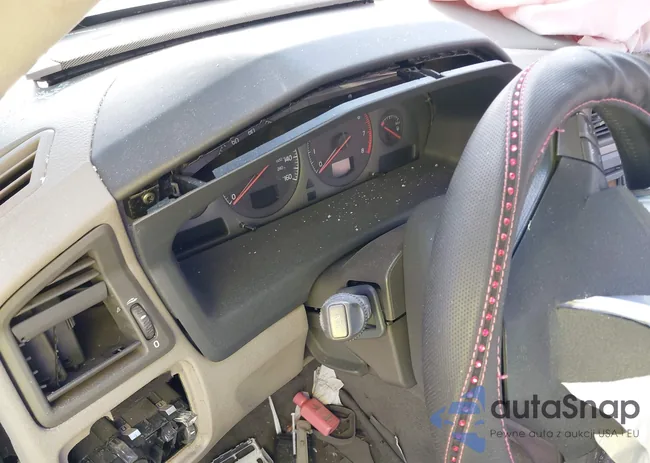 YV1RS58D622145793: 43197988