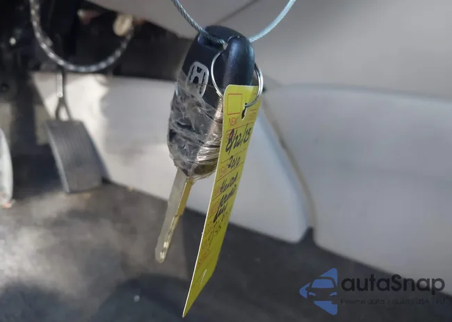 1HGCP2F89AA084379: 43197994