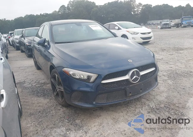 W1K3G4EB9NJ341334: 43198017