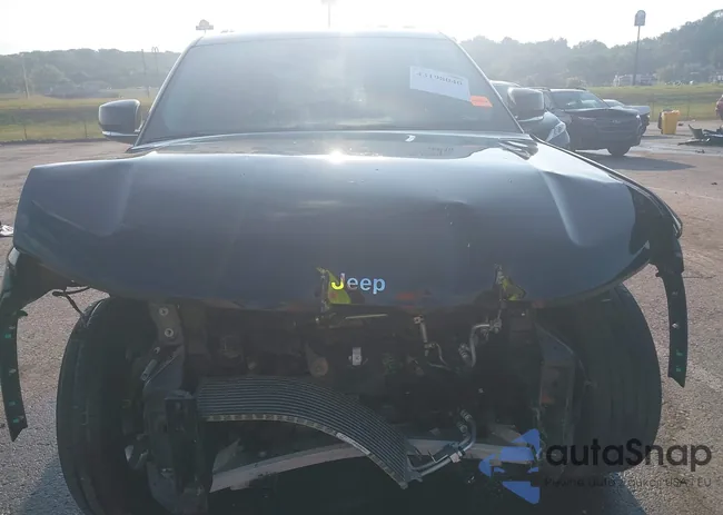 1C4RJHBG8PC580930: 43198040