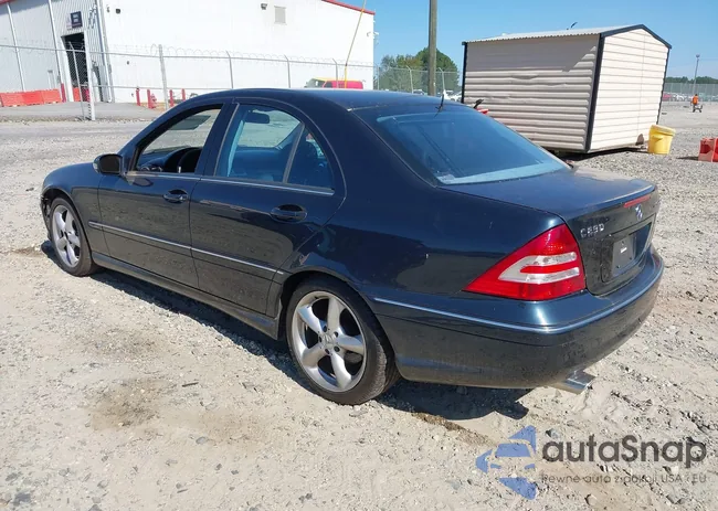 WDBRF40J05F702618: 43198089