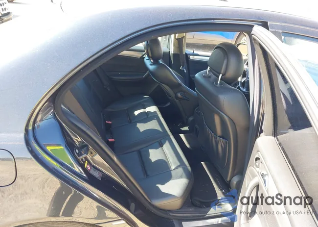 WDBRF40J05F702618: 43198089