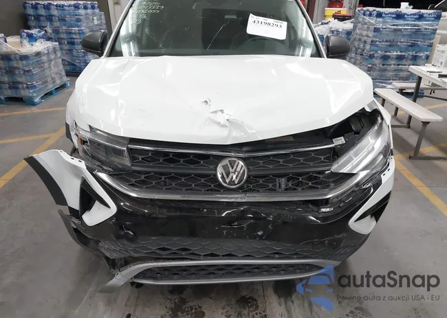 3VVDX7B21NM036077: 43198293