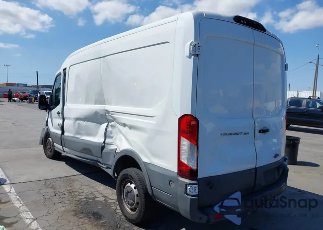 1FTBW2CMXJKB14630: 43198334