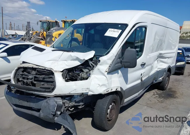 1FTBW2CMXJKB14630: 43198334