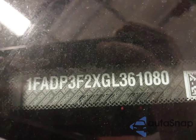 1FADP3F2XGL361080: 43198356