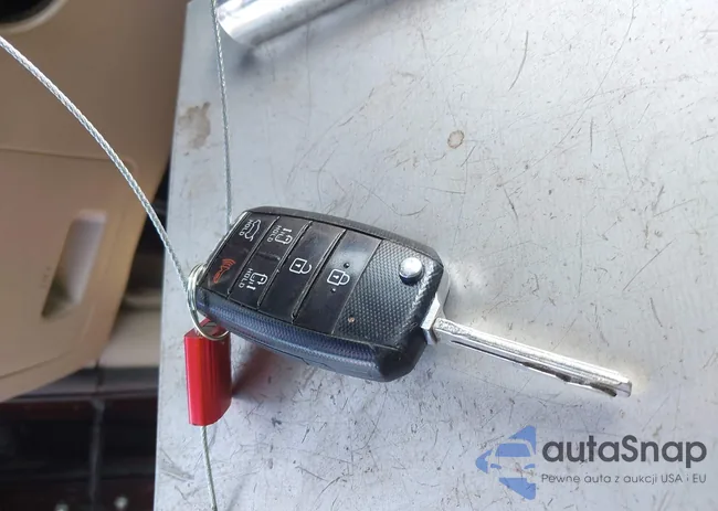 KNDMB5C15F6042991: 43198388