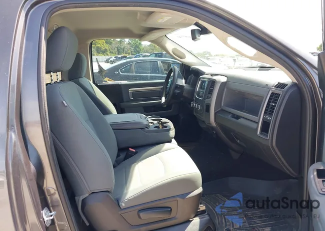 3C6JR6AG9GG325980: 43197743