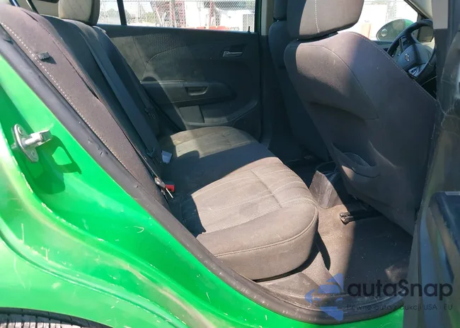 1G1JC5SH9E4224940: 43197953