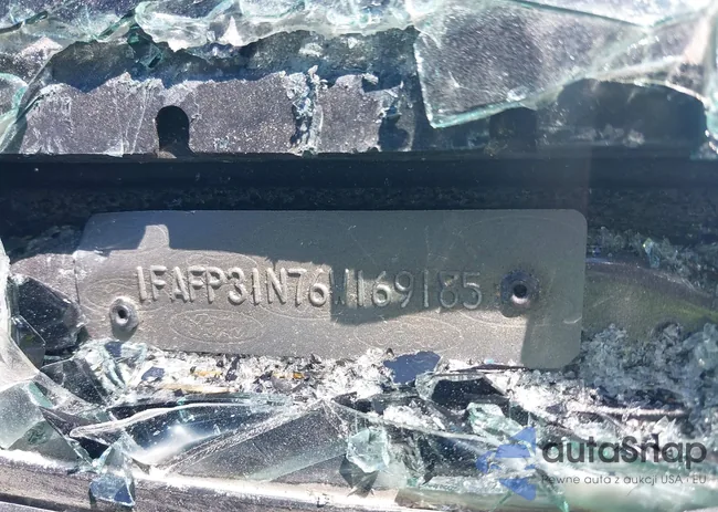 1FAFP31N76W169185: 43199045