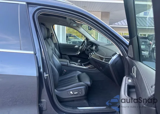 5UXCW2C55KLB44273: 43199098