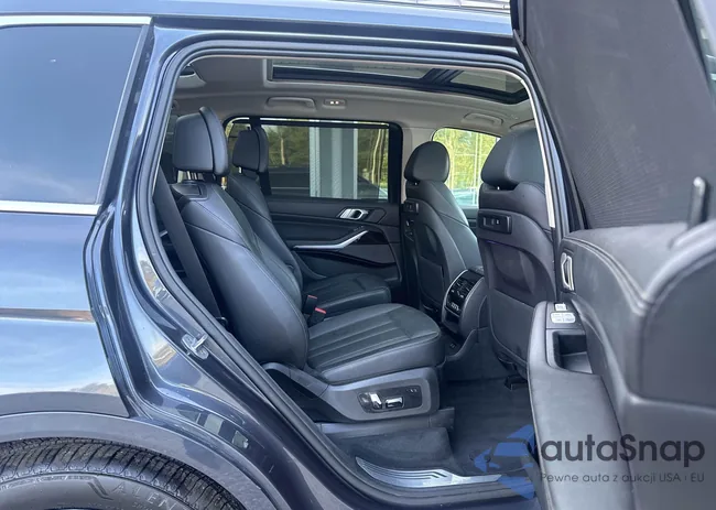 5UXCW2C55KLB44273: 43199098