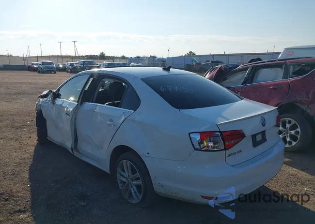 3VWL07AJ3FM309509: 43199318