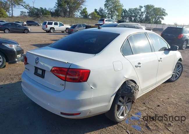 3VWL07AJ3FM309509: 43199318